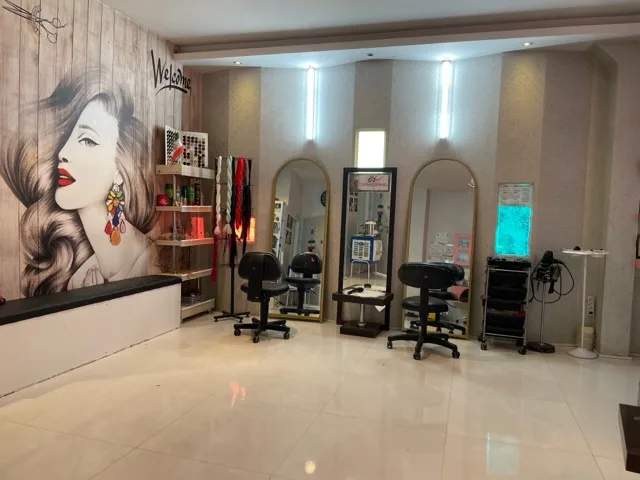 تصویر گالری سالن زیبایی عفاف