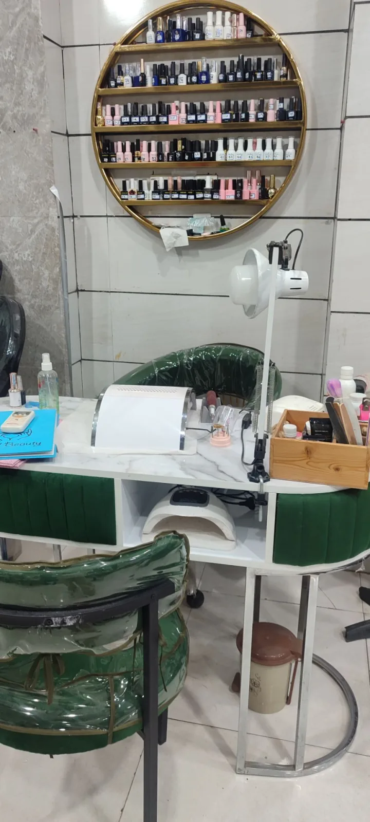 تصویر گالری سالن زیبایی قصر خاطره
